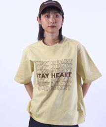 FFEIN（フェイン）の「【FFEIN（フェイン）】メッセージロゴショート丈Tシャツ / Tシャツ クルーネック 半袖 プリント ぼかしロゴ 【短丈】（Tシャツ/カットソー）」