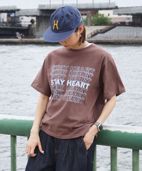 FFEIN(フェイン)の「お気に入り数2万人突破/新色追加【FFEIN(フェイン)】メッセージロゴショート丈Tシャツ / Tシャツ クルーネック 半袖 プリント ぼかしロゴ 【短丈】(Tシャツ/カットソー・メンズ・ブラック/ホワイト/レッド/ネイビー/その他1/その他2/ライトブルー/モカ/レモンイエロー・SMALL/MEDIUM/LARGE)」の20枚目の写真
