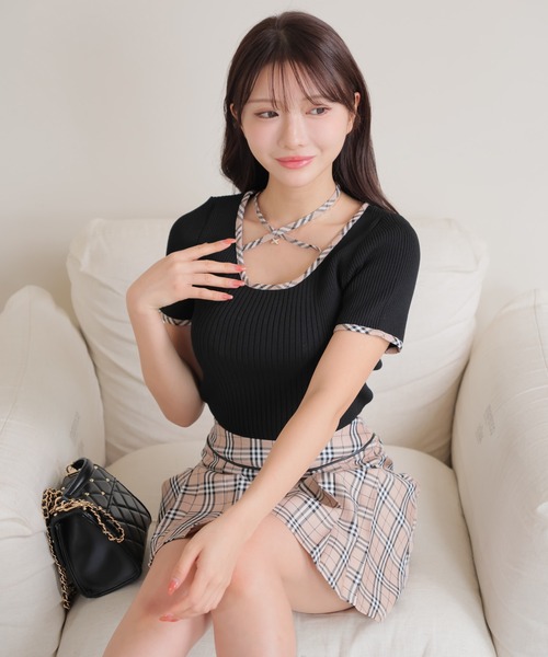 LIPSERVICE(リップサービス)の「チェックパイピングハーフリブニット(ニット/セーター・レディース・ホワイト/ブラック/グレー・FREE)」の11枚目の写真