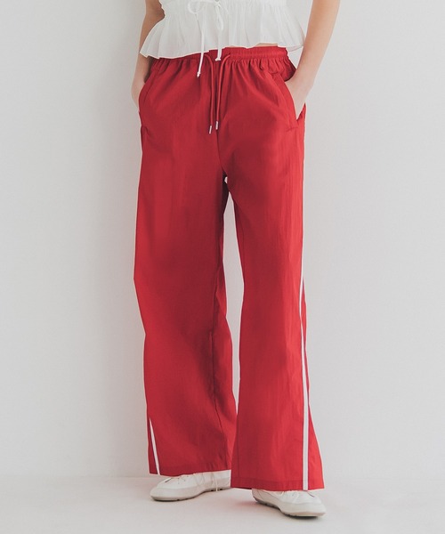 coca(coca)(コカ)の「ナイロンラインパンツ(その他パンツ・レディース・レッド/ネイビー・M/L/S)」の1枚目の写真