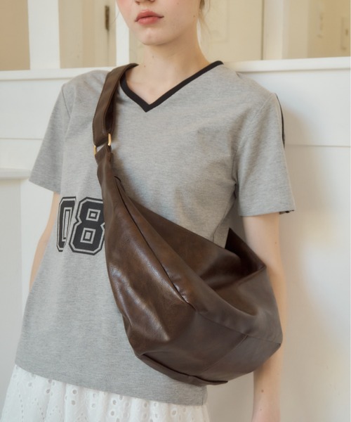 Birthday room（バースデイルーム）の「フェイクレザーショルダーバッグ/fake leather shoulder bag（ショルダーバッグ・レディース・ブラウン/ピンク・FREE）」の13枚目の写真