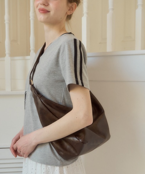 Birthday room（バースデイルーム）の「フェイクレザーショルダーバッグ/fake leather shoulder bag（ショルダーバッグ・レディース・ブラウン/ピンク・FREE）」の14枚目の写真