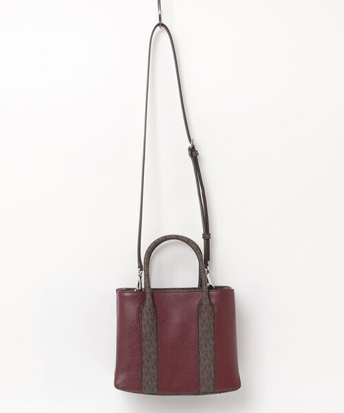 MICHAEL KORS(マイケルコース)の「MICHAEL KORS Austin Medium Leather Messenger Bag マイケルコース オースティン ミディアム レザーメッセンジャーバッグ(ショルダーバッグ・レディース・バーガンディー・FREE)」の10枚目の写真
