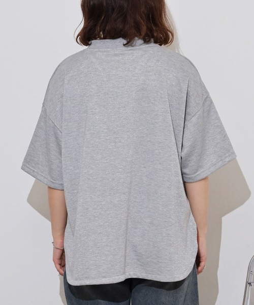 atONE(アットワン)の「ラメ混裏毛デザインラウンドヘムオーバーサイズトップス(Tシャツ/カットソー・レディース・オートミール/チャコール/杢グレー・L/M)」の22枚目の写真