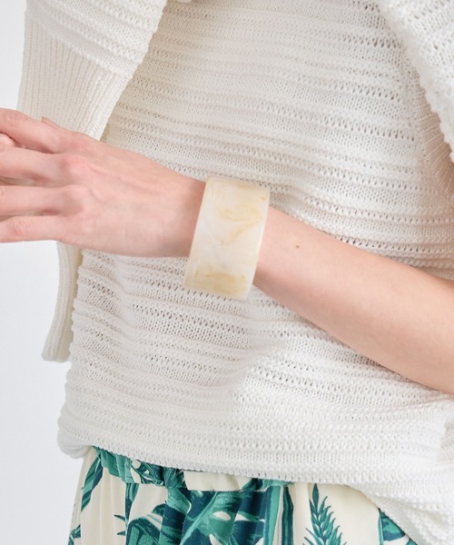 BARNYARDSTORM(バンヤードストーム)の「BARNYARDSTORM / クリアバングル(ブレスレット・レディース・ブラウン/ホワイト/ピンク・FREE)」の2枚目の写真