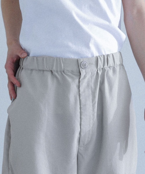 MDR(エムディアール)の「【接触冷感】タック入りワイドカーゴパンツ(カーゴパンツ・メンズ・ブラック/ライトグレー・L/M)」の17枚目の写真
