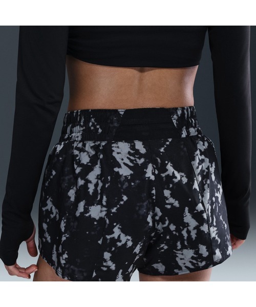 NIKE（ナイキ）の「ナイキ NIKE ナイキ  ワン DF MR 3IN BR ショート（その他パンツ・レディース・ブラック・S/M/L）」の9枚目の写真