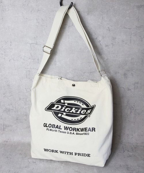 Dickies(ディッキーズ)の「Dickies キャンバス2WAYショルダーバッグ(ショルダーバッグ・メンズ・ホワイト/レッド/ネイビー/ブラック・FREE)」の2枚目の写真