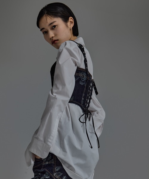 FETICO（フェティコ）の「【FETICO/フェティコ】《STUDIOUS別注》ROSE DENIM BUSTIER（その他トップス・レディース・ブラック/ダークインディゴブルー・1/2）」の16枚目の写真