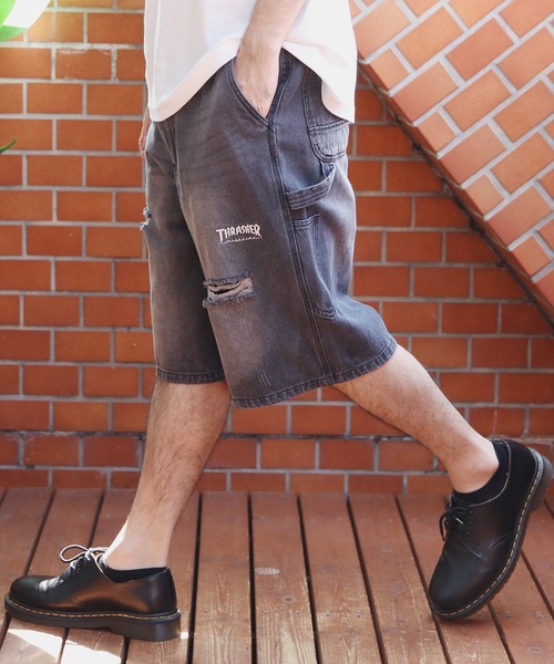 THRASHER（スラッシャー）の「THRASHER　デニムペインターハーフパンツ（デニムパンツ・メンズ・ブラック/インディゴブルー/サックスブルー/ブルー系その他/ブラック系その他/ライトブルー・X-LARGE/MEDIUM/LARGE）」の3枚目の写真