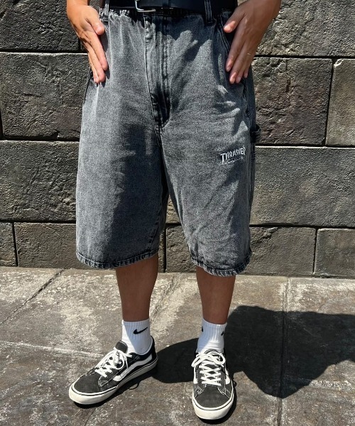 THRASHER（スラッシャー）の「THRASHER　デニムペインターハーフパンツ（デニムパンツ・メンズ・ブラック/インディゴブルー/サックスブルー/ブルー系その他/ブラック系その他/ライトブルー・X-LARGE/MEDIUM/LARGE）」の2枚目の写真