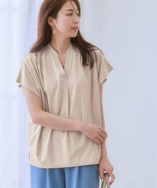 7days Life Styling(セブンデイズライフスタイリング)の「【ひんやり接触冷感】シルケット加工フレンチスリーブキーネックカットソー(脇シェード付)<大きいサイズ有>(Tシャツ/カットソー・レディース・ネイビー/ブラウン/オフホワイト/ライトベージュ/サックスブルー・S/M/L/LL/3L)」の3枚目の写真