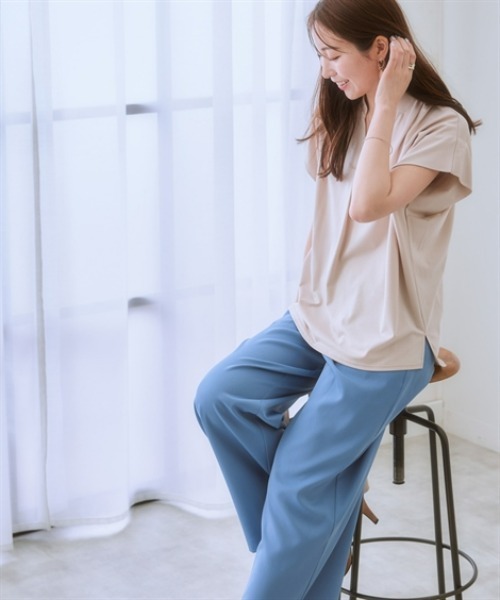 7days Life Styling(セブンデイズライフスタイリング)の「【ひんやり接触冷感】シルケット加工フレンチスリーブキーネックカットソー(脇シェード付)<大きいサイズ有>(Tシャツ/カットソー・レディース・ネイビー/ブラウン/オフホワイト/ライトベージュ/サックスブルー・S/M/L/LL/3L)」の16枚目の写真