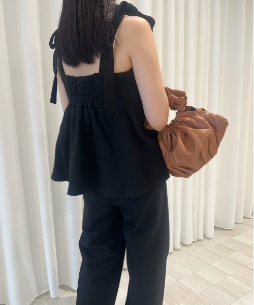 Ameri(アメリ)の「SWEAT PEPLUM SET ROMPERS(サロペット/オーバーオール・レディース・テラコッタ/ブラック/グレー・SMALL/MEDIUM)」の6枚目の写真