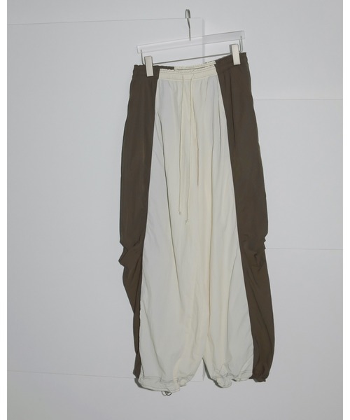 セール】Bicolor Parachute Pants（その他パンツ）｜anuke
