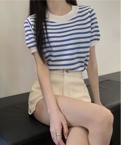 WEGO（ウィゴー）の「WEGO/ボーダーサマーニットクロップド丈トップス/Tシャツ（ニット/セーター・レディース・ピンク/グリーン/その他1/ブラック/ブルー・FREE）」の4枚目の写真