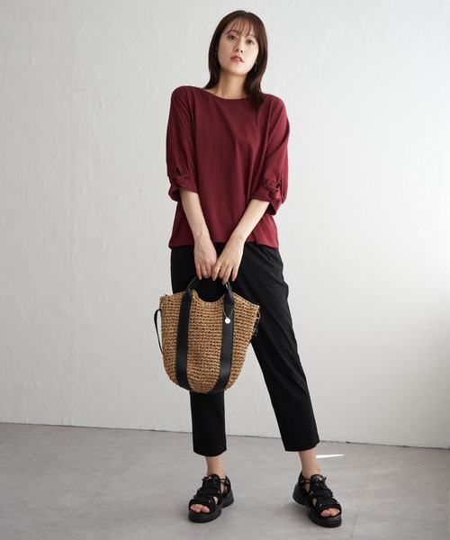 ikka（イッカ）の「【接触冷感】冷感ツイストドルマンプルオーバー（Tシャツ/カットソー・レディース・ワイン/マスタード/ネイビー/その他1/グリーン・M/L/S）」の19枚目の写真