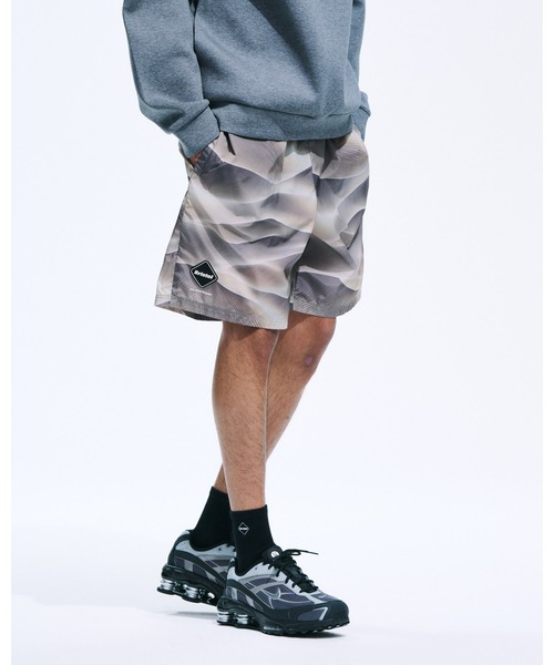F.C.Real Bristol(エフシーレアルブリストル)の「SHORT SOCKS(ソックス/靴下・メンズ・ブラック/ホワイト・MEDIUM/LARGE)」の3枚目の写真