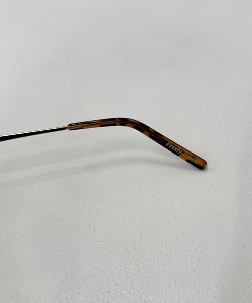 fredy emue（フレディエミュ）の「調光レンズボストンサングラス（サングラス・レディース・ブラック/ブラウン系その他・FREE）」の17枚目の写真