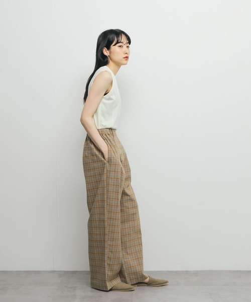 KBF（ケイビーエフ）の「デザインステッチスリーブレスカットソー（Tシャツ/カットソー・レディース・グレー/アイボリー/オフホワイト・ONE）」の15枚目の写真