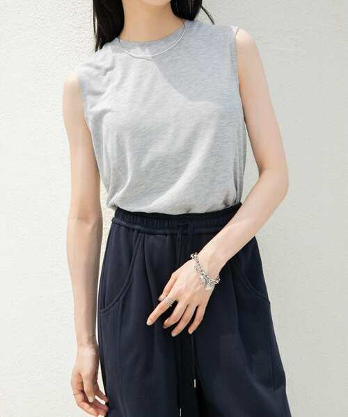 KBF（ケイビーエフ）の「デザインステッチスリーブレスカットソー（Tシャツ/カットソー・レディース・グレー/アイボリー/オフホワイト・ONE）」の19枚目の写真
