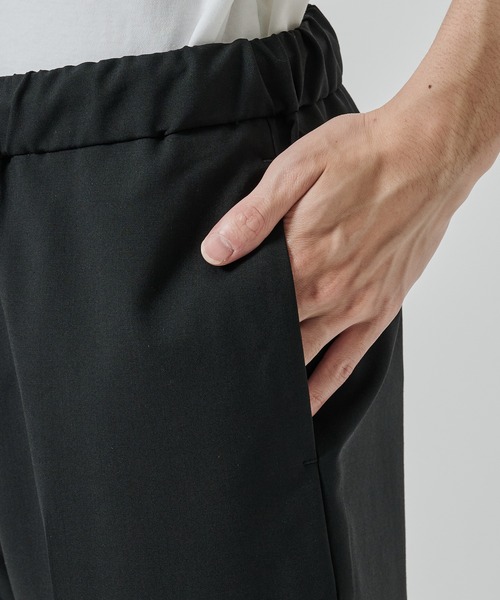 markaware(マーカウェア)の「【MARKAWARE/マーカウェア】FLAT TAPERED EASY SHORTS(その他パンツ・メンズ・ダークグレー/ネイビー/ブラック・1/2)」の11枚目の写真