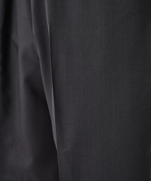 markaware(マーカウェア)の「【MARKAWARE/マーカウェア】FLAT TAPERED EASY SHORTS(その他パンツ・メンズ・ダークグレー/ネイビー/ブラック・1/2)」の22枚目の写真