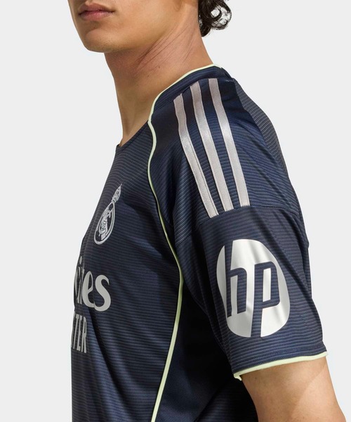美品　レアル・マドリード ユニフォーム　アディダス adidas オーセンティック アディダス レアルマドリード ホーム