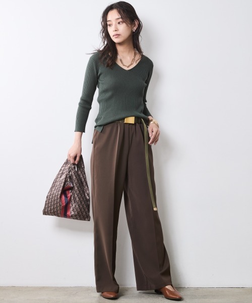 CHIC STYLE(シックスタイル)の「ストレートワイドパンツ<大きいサイズ有>シックスタイル(スラックス・レディース・ブラウン/ブラック・5L/4L/3L/LL/L/M)」の18枚目の写真