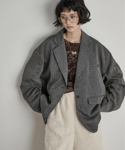 THE YOn（ザヨン）の「ヘリンボーンタックスリーブテーラードジャケット（テーラードジャケット・レディース・ピンク/ブラウン/グレー・FREE）」の4枚目の写真