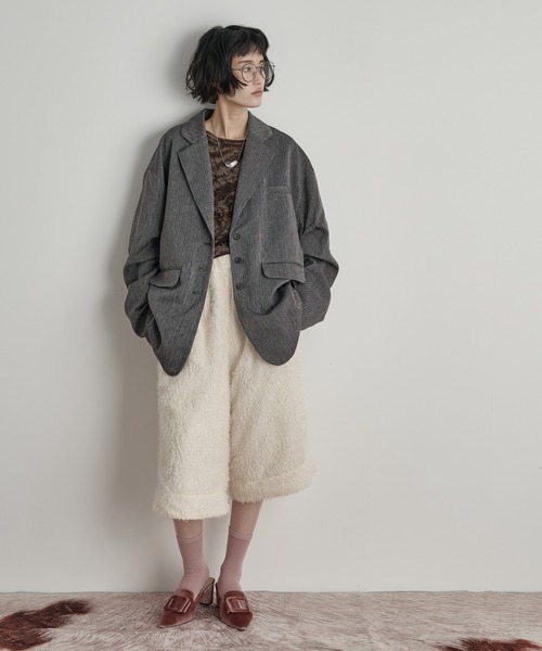 THE YOn（ザヨン）の「ヘリンボーンタックスリーブテーラード