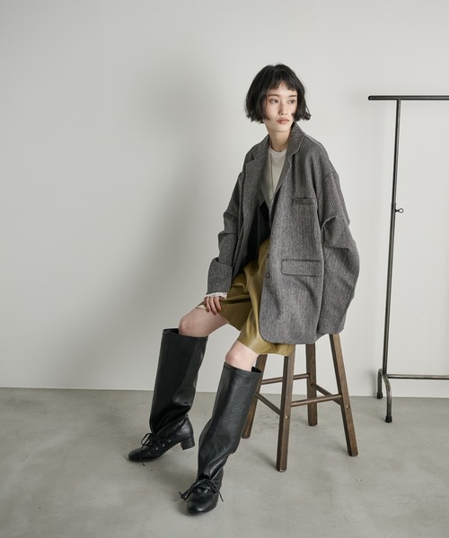 THE YOn（ザヨン）の「ヘリンボーンタックスリーブテーラード