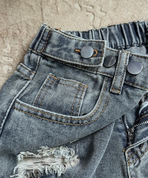 MAISON SELECT(メゾンセレクト)の「7E15 ダメージ加工 クラッシュ ワイドストレートデニムパンツ(デニムパンツ・レディース・ライトブルー・S/M/L/XL)」の11枚目の写真