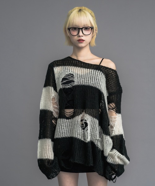 17HR（セブンティーンアワーズ）の「【ユニセックス】ルーズダメージメッシュニット（ニット/セーター・レディース・ブルー/グレー/ベージュ/ブラック×ホワイト/グリーン・FREE）」の6枚目の写真