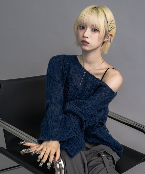 17HR（セブンティーンアワーズ）の「【ユニセックス】ルーズダメージメッシュニット（ニット/セーター・レディース・ブルー/グレー/ベージュ/ブラック×ホワイト/グリーン・FREE）」の13枚目の写真