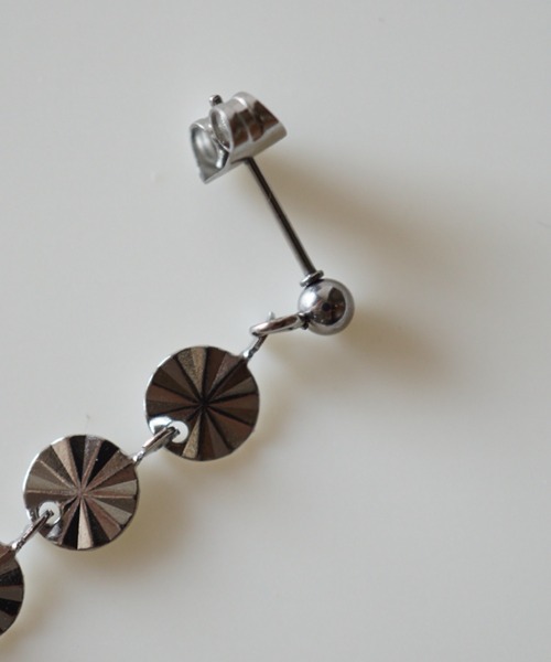CERCA(チェルカ)の「saran jewelry/04 circle ピアス(ピアス(両耳用)・レディース・シルバー/ゴールド・FREE)」の6枚目の写真