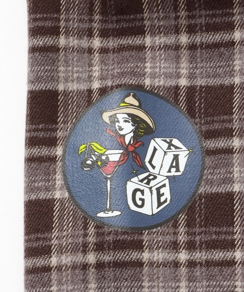 XLARGE KIDS(エクストララージキッズ)の「パッチロゴチェックシャツ(シャツ/ブラウス・キッズ・ブラック/ブラウン・140cm/110cm/130cm/120cm)」の13枚目の写真