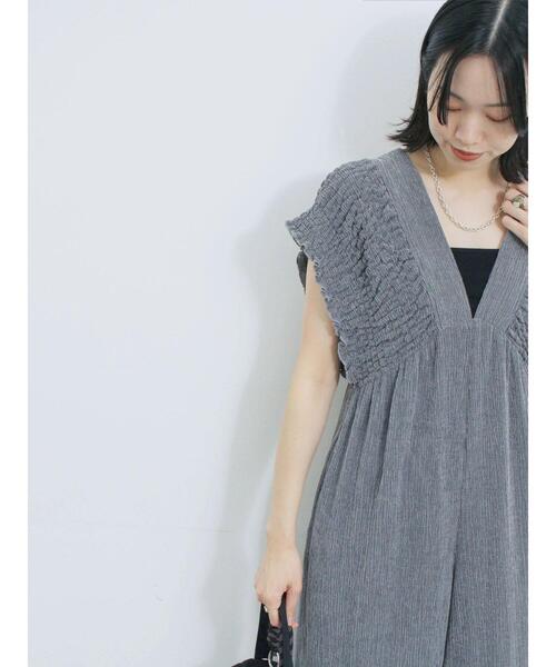 Samansa Mos2 blue（サマンサモスモスブルー）の「楊柳ワイドロンパース（その他パンツ・レディース・ブラウン/ブラック/グレー・F）」の18枚目の写真