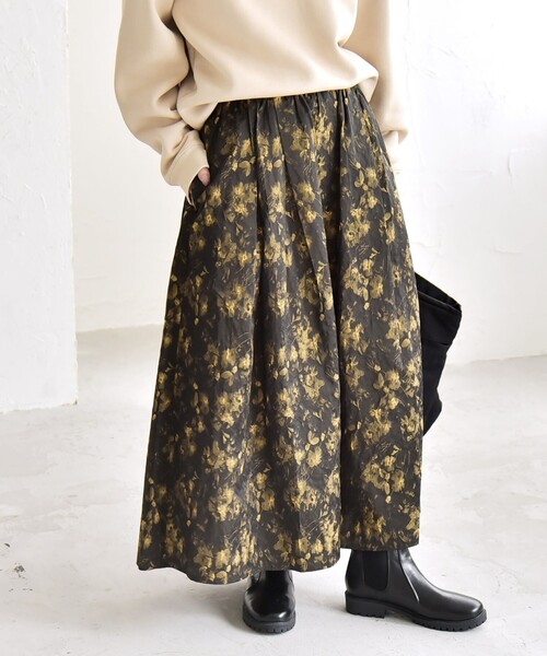 カランシエル（quaranciel）/quaranciel:〈洗濯機可能〉フラワー ジャカード タック ギャザー フレア スカート quaranciel:〈洗濯機可能〉フラワー ジャカード タック ギャザー