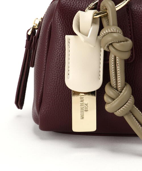 NATURAL BEAUTY BASIC（ナチュラルビューティーベーシック）の「◇ミックスチャームボストン（ボストンバッグ・レディース・ダークブラウン/オフホワイト/ブラック・ﾌﾘ-）」の14枚目の写真