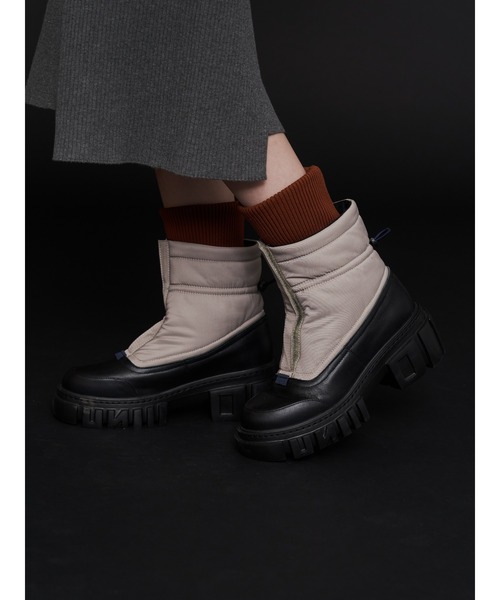 UN3D.（アンスリード）の「UN3D. SOLE RIB DOCKING BOOTS / UN3D.ソールリブドッキングブーツ（ブーツ・レディース・ベージュ/ブラック・36/37/38）」の22枚目の写真