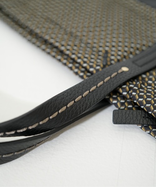 SAC'S BARJean（サックスバージーン）の「【VISONA/ヴィソナ】 HAND BAG L（ハンドバッグ・レディース・ベージュ系その他/ブラック・FREE）」の7枚目の写真