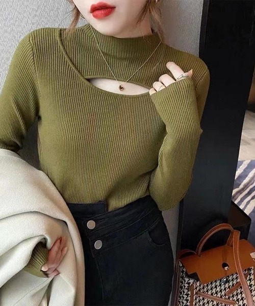 Beststore(ベストストア)の「デコルテ開き ドッキングタートルネックニットセーター(ニット/セーター・レディース・ホワイト/ブラウン/ブラック/ブラウン系その他/ライトベージュ/カーキ・FREE)」の6枚目の写真