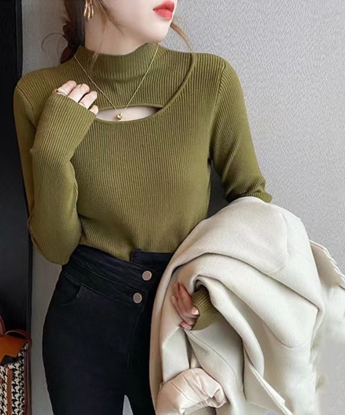 Beststore(ベストストア)の「デコルテ開き ドッキングタートルネックニットセーター(ニット/セーター・レディース・ホワイト/ブラウン/ブラック/ブラウン系その他/ライトベージュ/カーキ・FREE)」の9枚目の写真