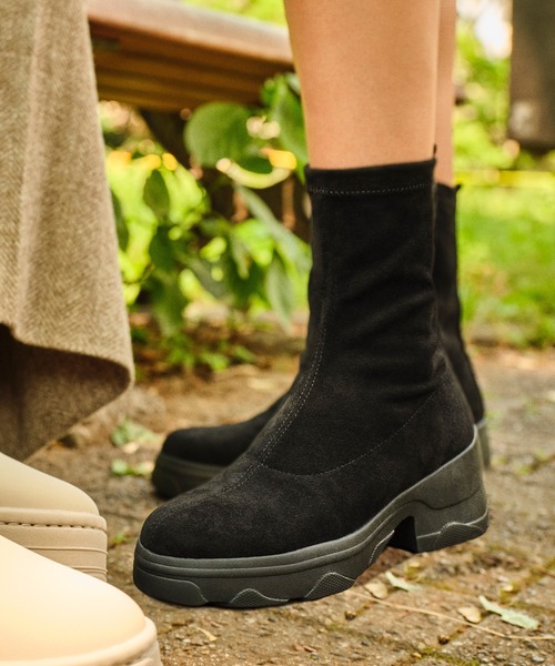 軽量】厚底ストレッチショートブーツ（ブーツ）｜+diana（プラス