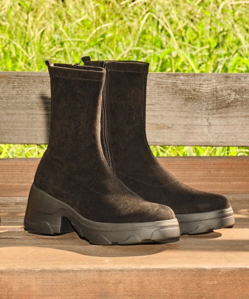 軽量】厚底ストレッチショートブーツ（ブーツ）｜+diana（プラス