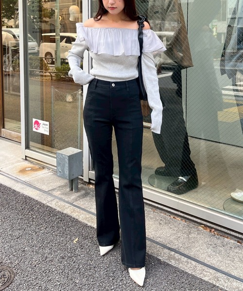 continuer de NICE CLAUP（コンティニューデナイスクラップ）の「【Lサイズが登場！】【後ろ姿まで可愛い】バックリボンデニムフレアパンツ（デニムパンツ・レディース・ブルー/ブラック/ブルー系その他・SMALL/MEDIUM/LARGE）」の9枚目の写真