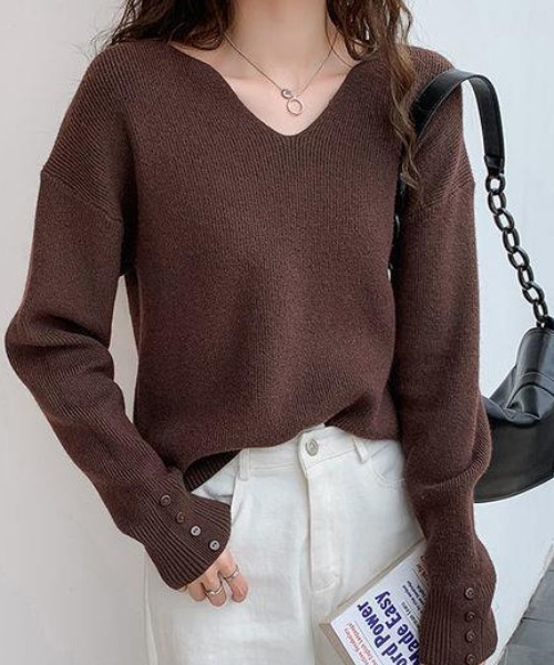 cammie(キャミー)の「袖口ボタンデザインニット(ニット/セーター・レディース・ブラウン/ブラック/ベージュ/アイボリー・F)」の13枚目の写真