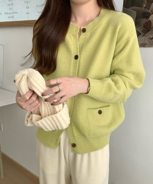 Miniministore(ミニミニストア)の「ニットカーディガン ポケット付き 秋冬服(ニット/セーター・レディース・イエロー×グリーン/アイボリー/ブラック/レッド/ダークグレー/ベージュ・FREE)」の22枚目の写真