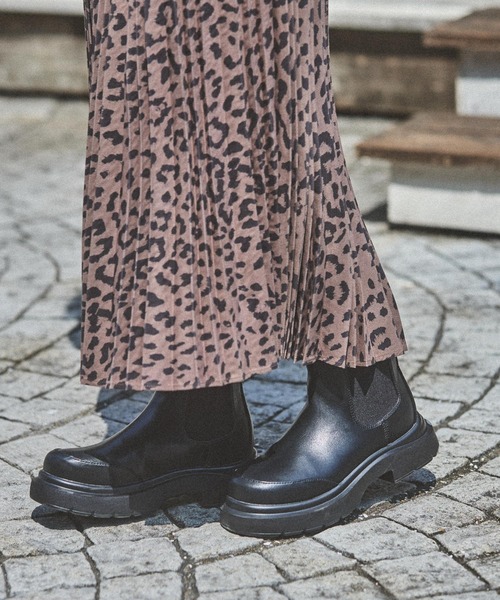 niko and...（ニコアンド）の「オリジナルサイドゴアブーツ（ブーツ・レディース・ダークブラウン/ブラック・SMALL/MEDIUM/LARGE）」の3枚目の写真